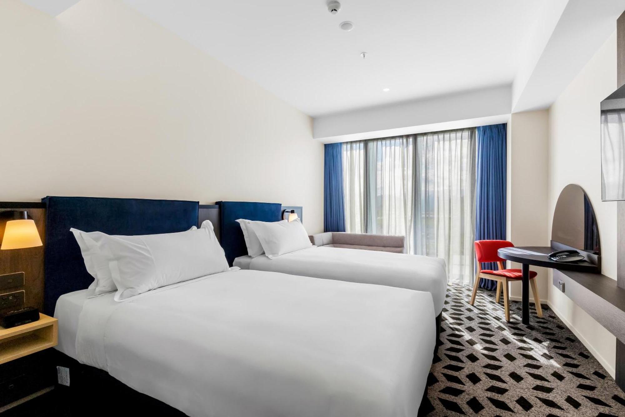 Holiday Inn Queenstown Remarkables Park Esterno foto